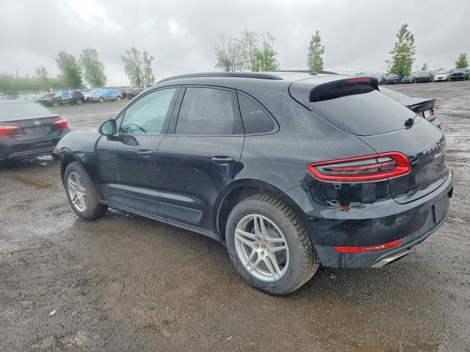 2018 PORSCHE MACAN 2