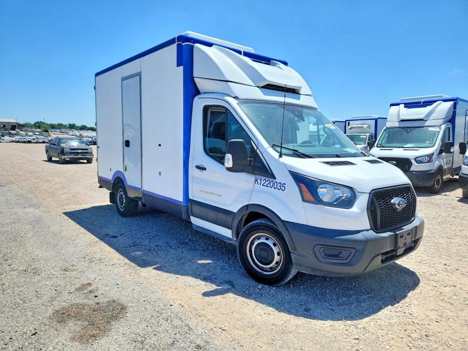 2022 FORD TRANSIT DELIVERY TRUCK 4