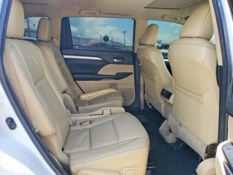 2017 TOYOTA HIGHLANDER XLE XLE 12
