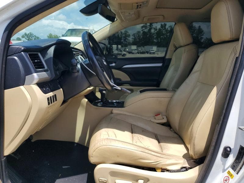 2017 TOYOTA HIGHLANDER XLE XLE 8