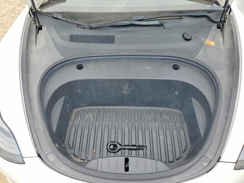 2022 TESLA MODEL 3 11