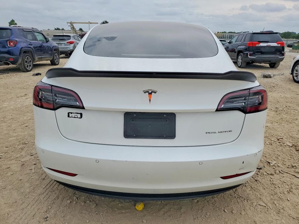 2022 TESLA MODEL 3 6