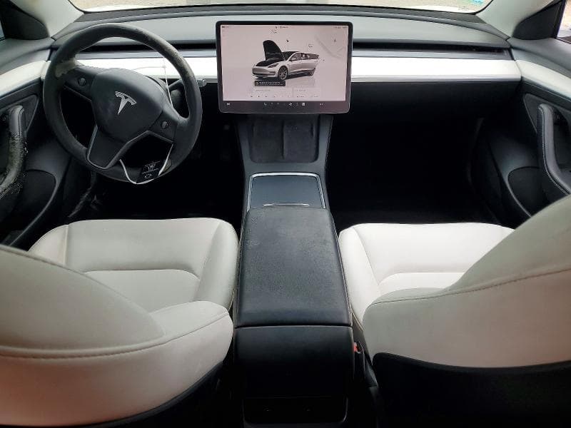 2022 TESLA MODEL 3 8