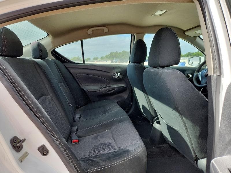 2017 NISSAN VERSA 1.6 SV 10