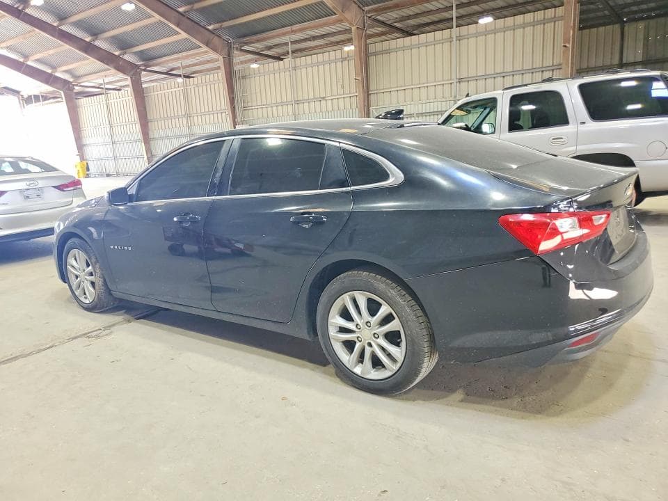 2017 CHEVROLET MALIBU LT 2