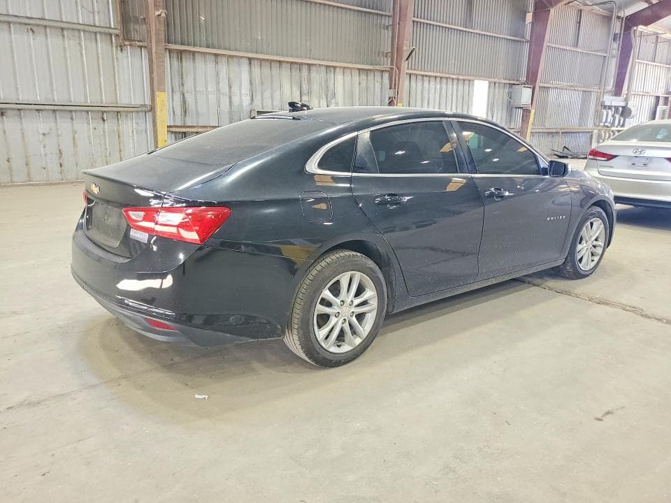 2017 CHEVROLET MALIBU LT 3