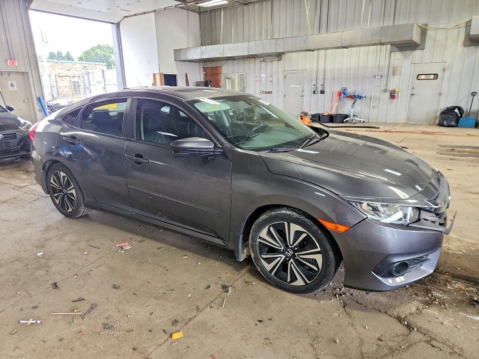 2018 HONDA CIVIC EXL 4