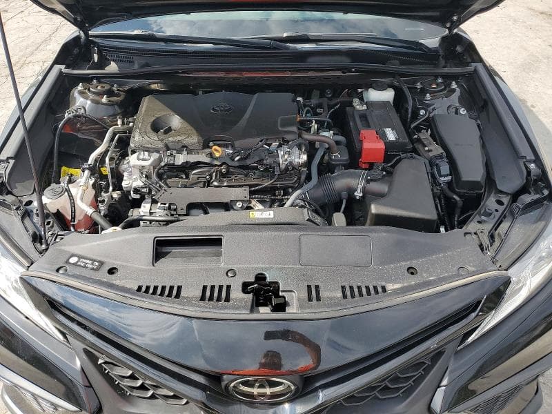 2022 TOYOTA CAMRY SE 11