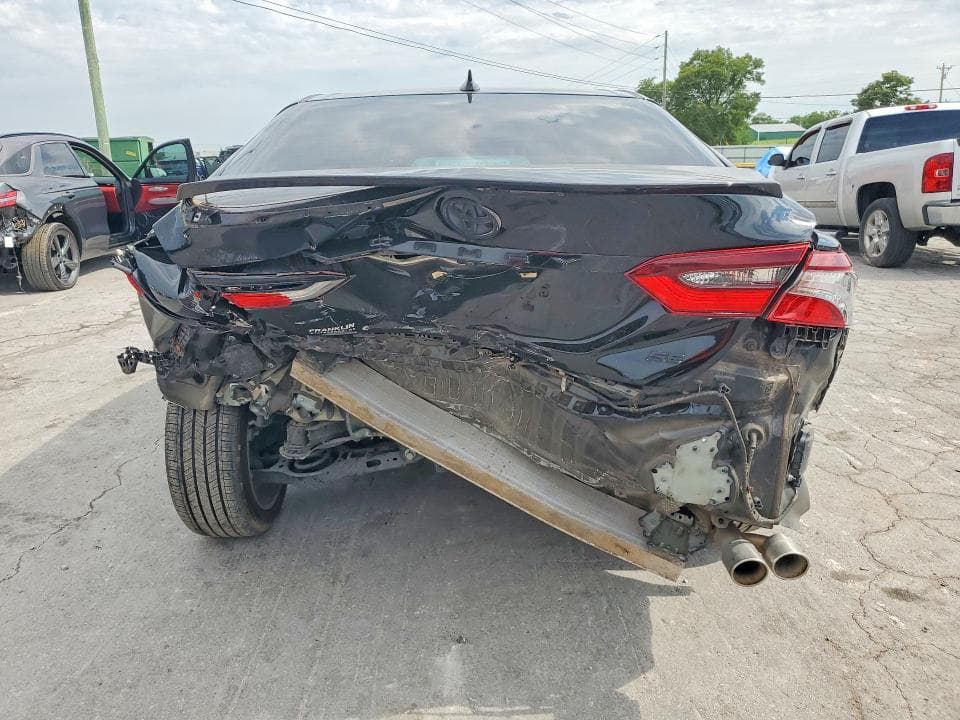 2022 TOYOTA CAMRY SE 6