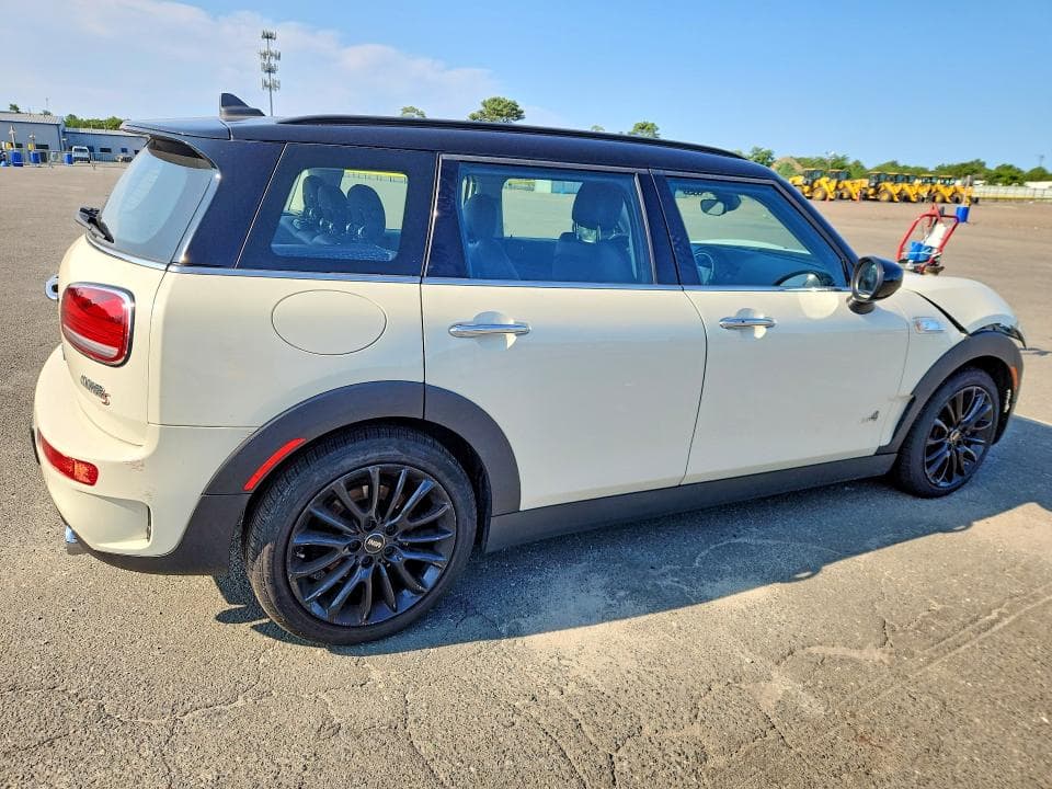 2021 MINI COOPER S CLUBMAN ALL4 3