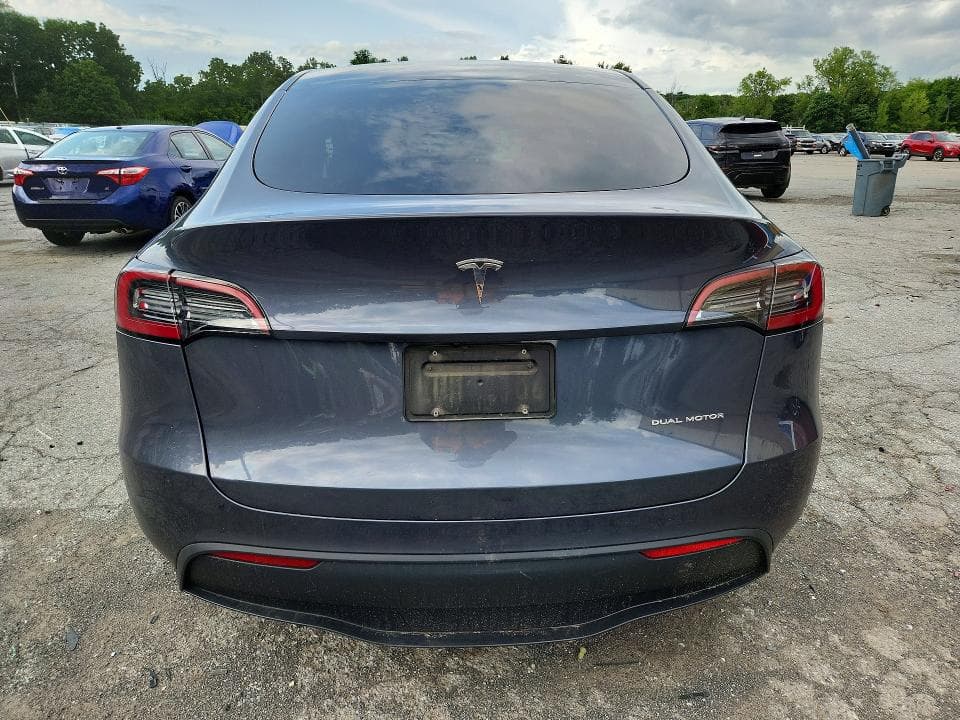 2023 TESLA MODEL Y 6