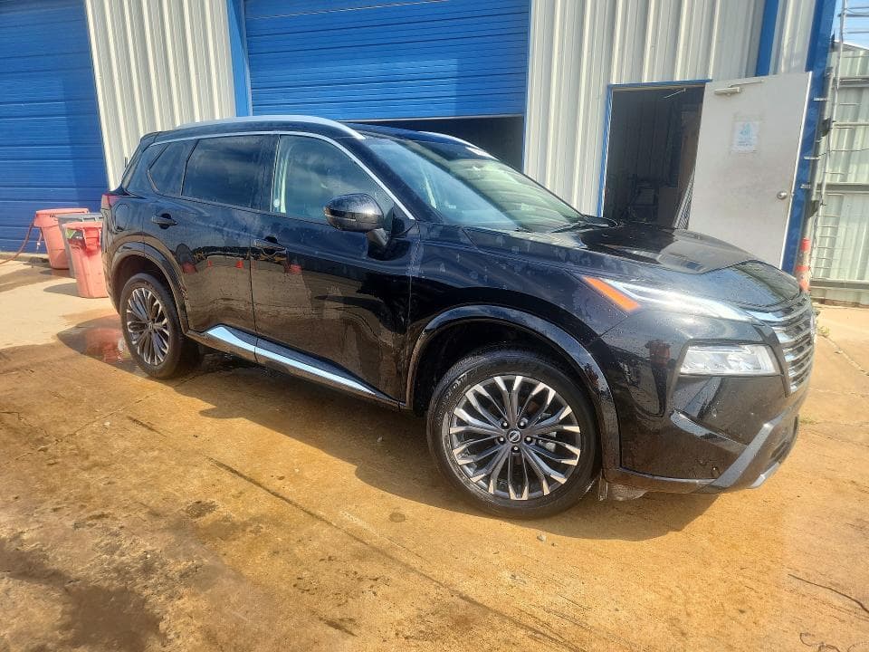 2026 NISSAN ROGUE PLATINUM 4