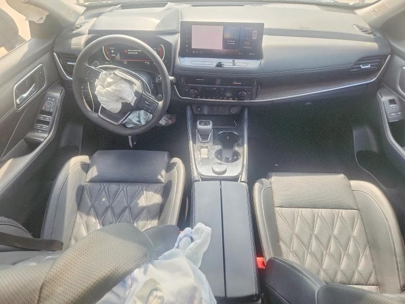 2026 NISSAN ROGUE PLATINUM 8