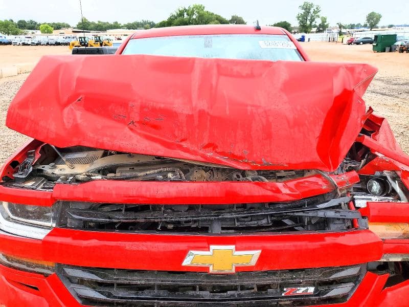 2018 CHEVROLET SILVERADO K1500 LT 11