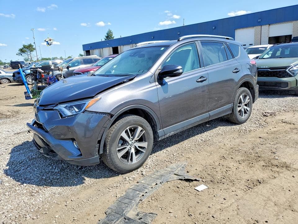 2017 TOYOTA RAV4 XLE - 1
