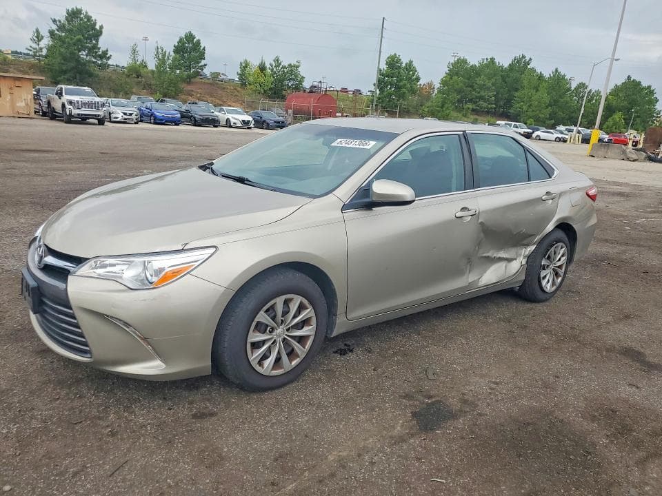 2017 TOYOTA CAMRY LE - 1