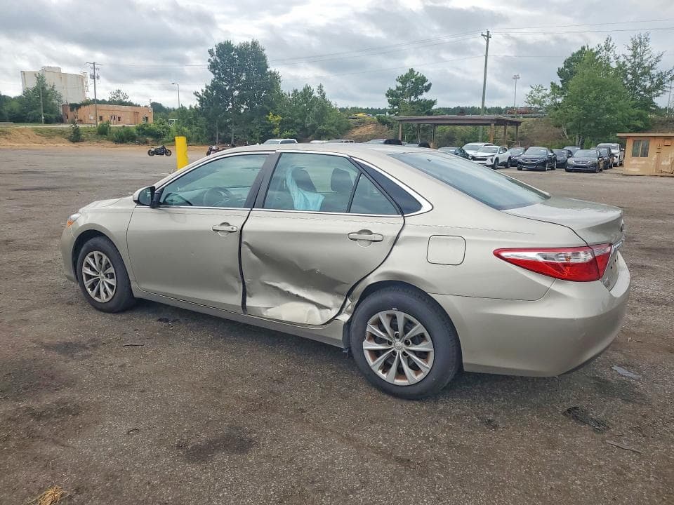 2017 TOYOTA CAMRY LE 2