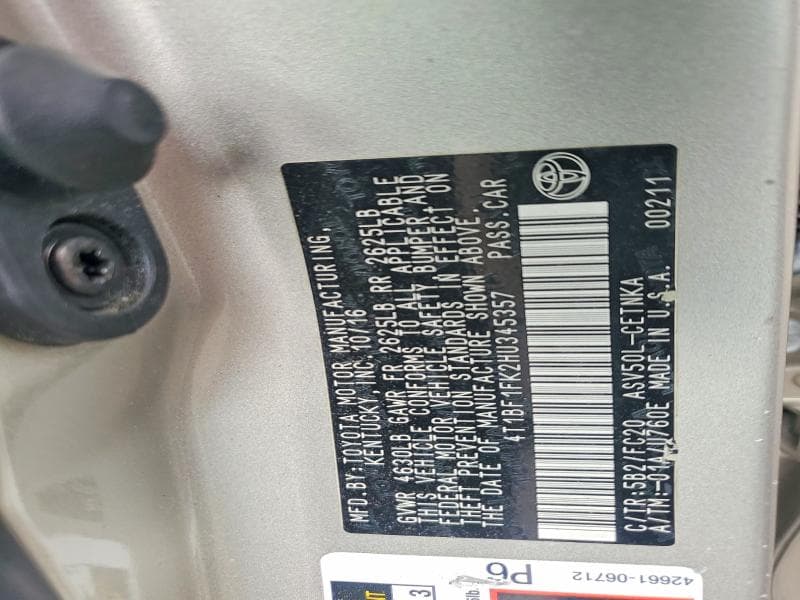 2017 TOYOTA CAMRY LE 12