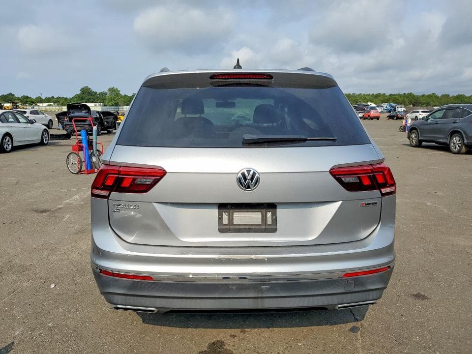 2020 VOLKSWAGEN TIGUAN SE 6