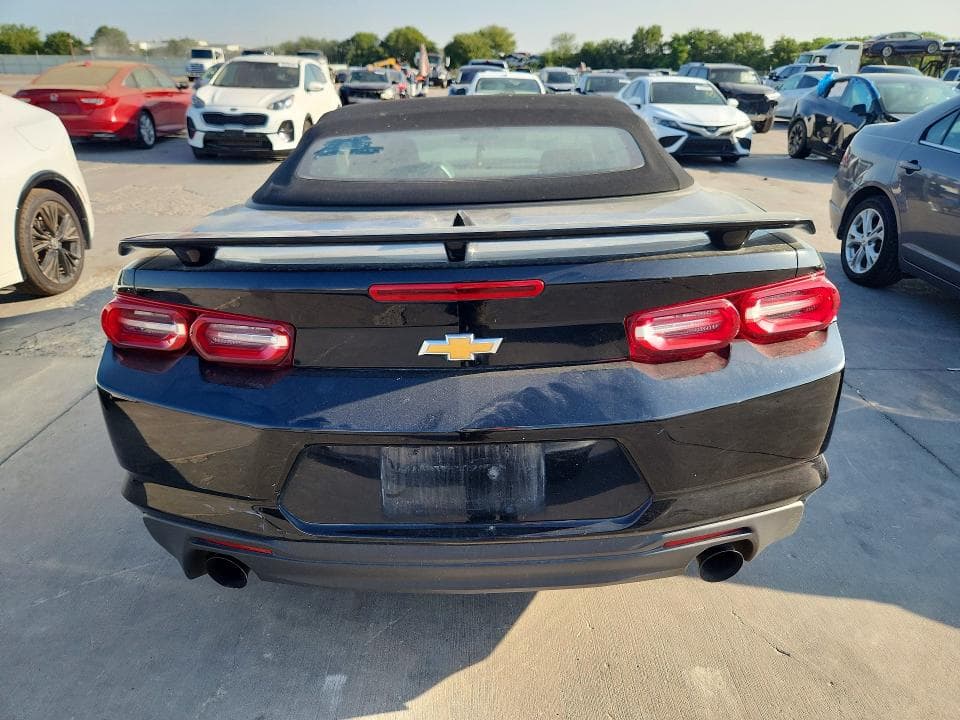 2021 CHEVROLET CAMARO LS 6