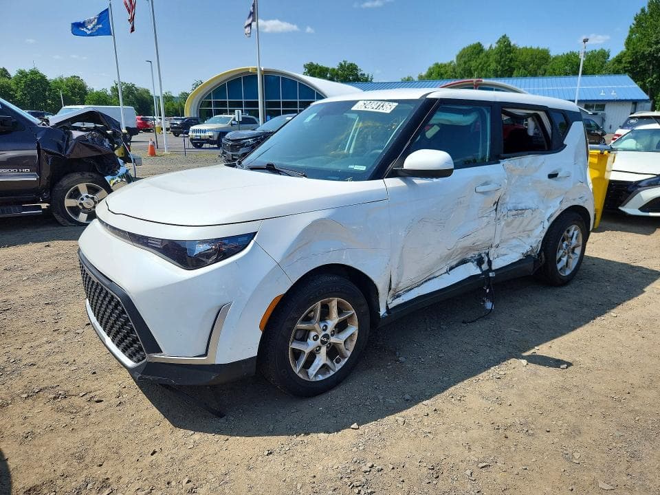 2023 KIA SOUL LX - 1