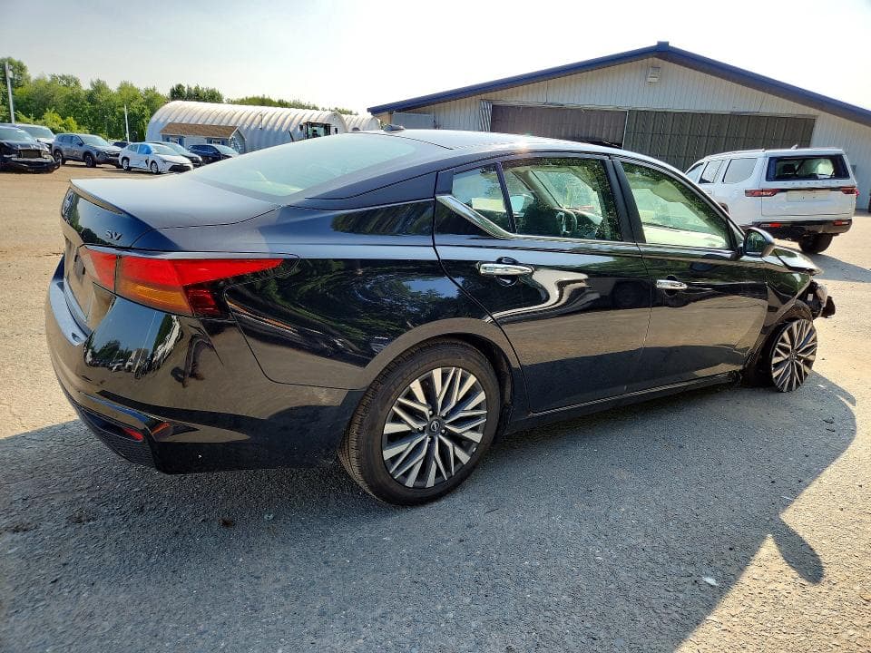 2024 NISSAN ALTIMA SV 3