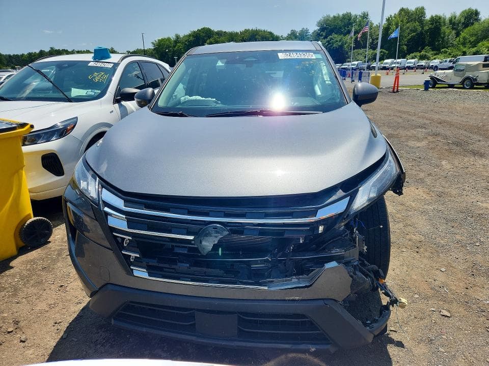 2025 NISSAN ROGUE SV 5