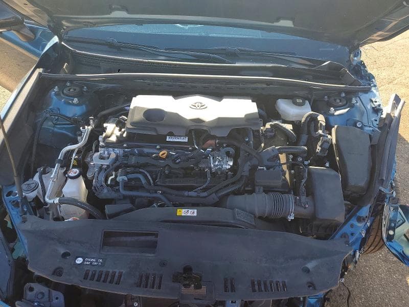 2025 TOYOTA CAMRY XSE 11