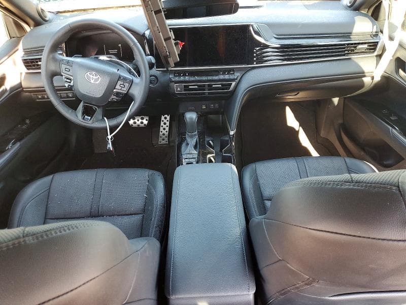 2025 TOYOTA CAMRY XSE 8