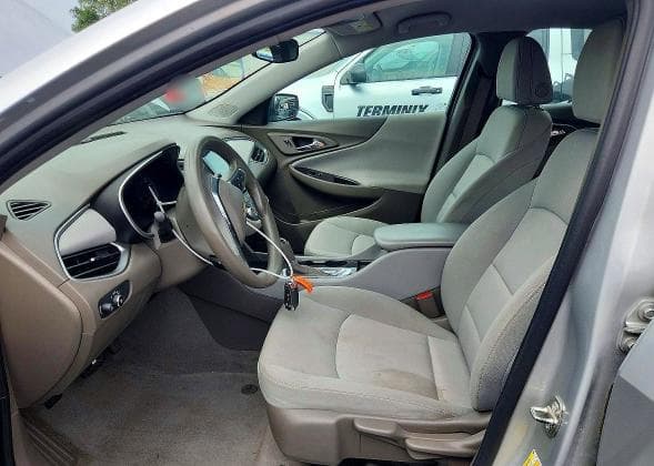 2019 CHEVROLET MALIBU LS 7