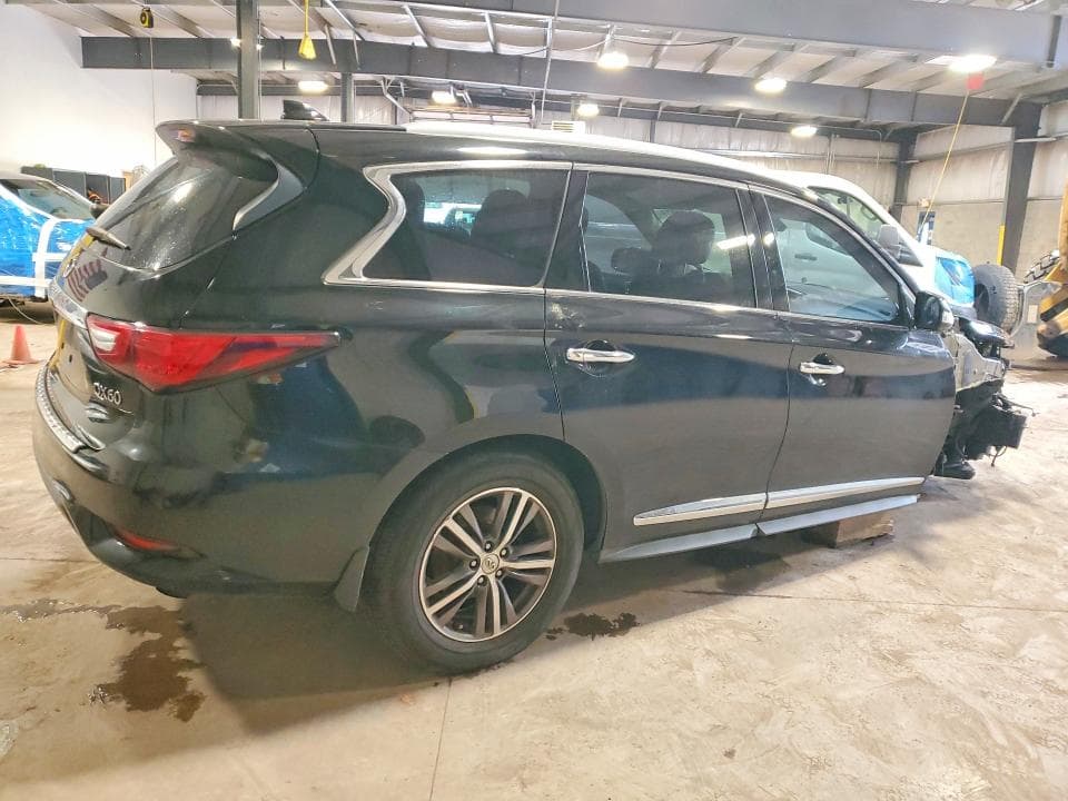 2017 INFINITI QX60 BASE 3
