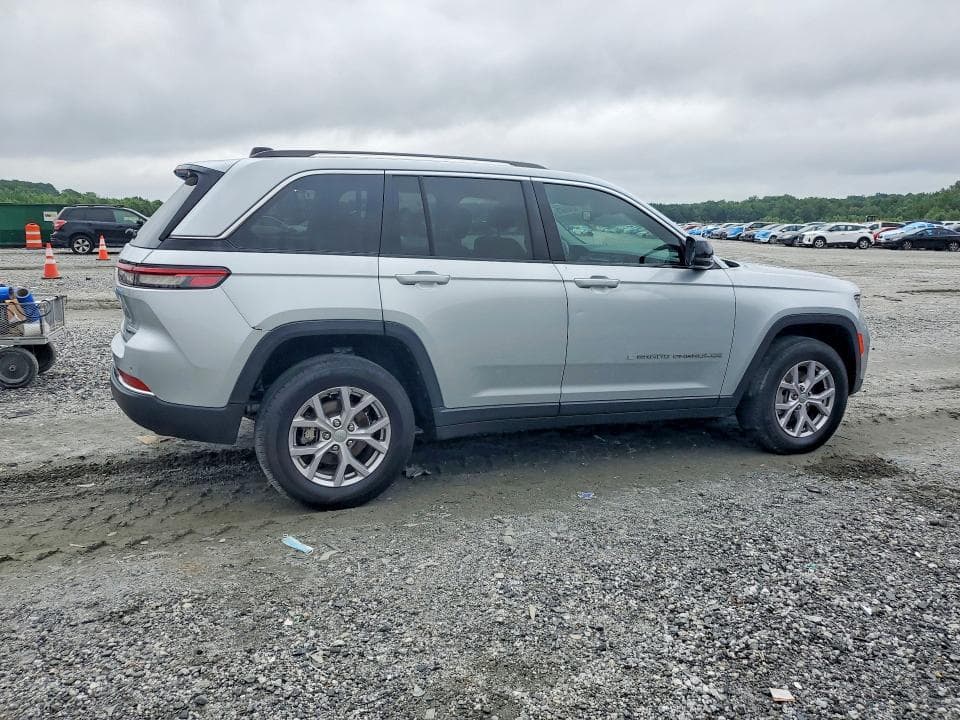 2022 JEEP GRAND CHEROKEE LIMITED 3