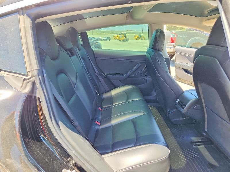 2019 TESLA MODEL 3 10