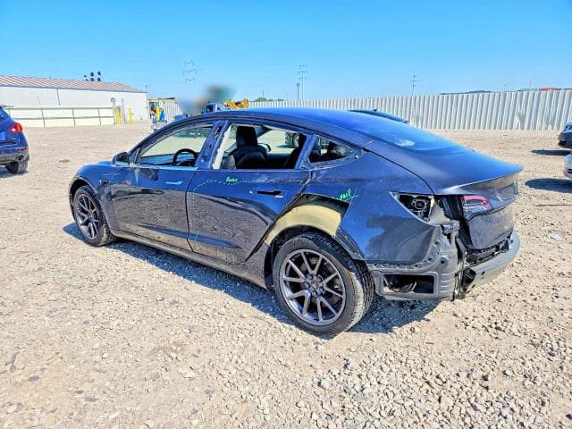 2018 TESLA MODEL 3 2