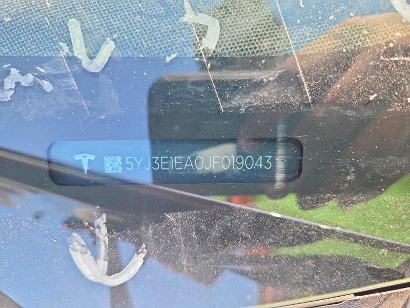 2018 TESLA MODEL 3 13