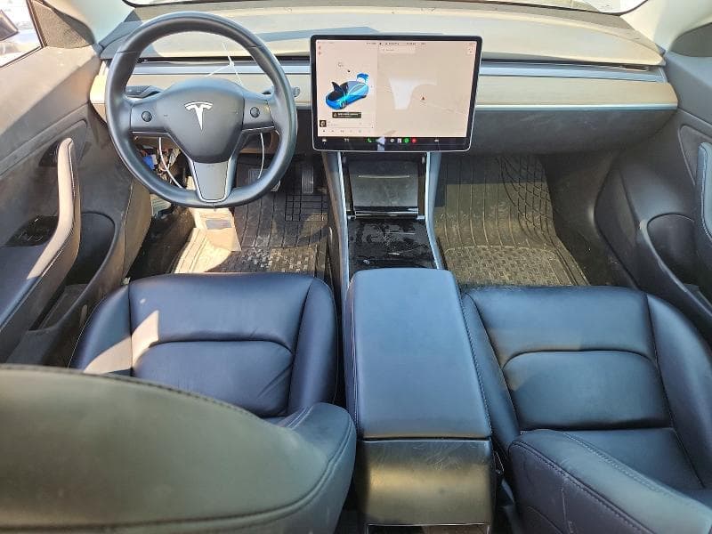 2018 TESLA MODEL 3 8