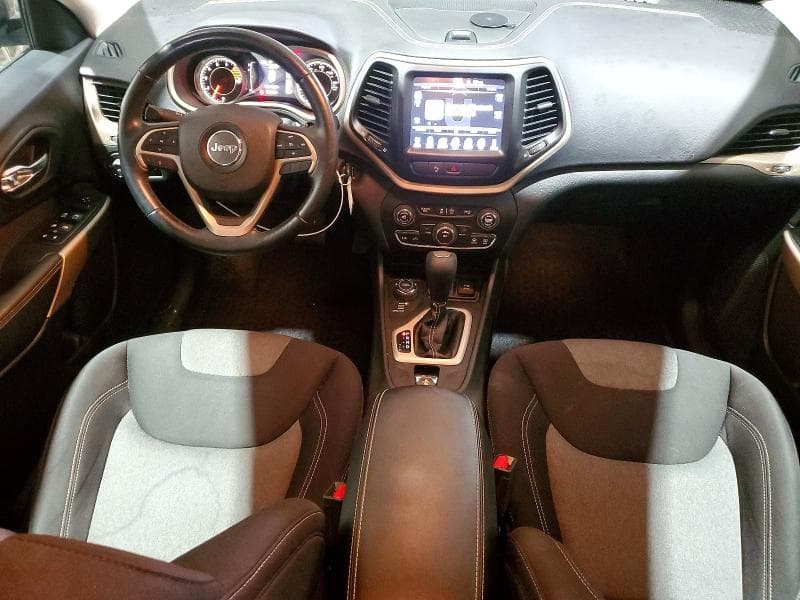 2018 JEEP CHEROKEE LATITUDE 8