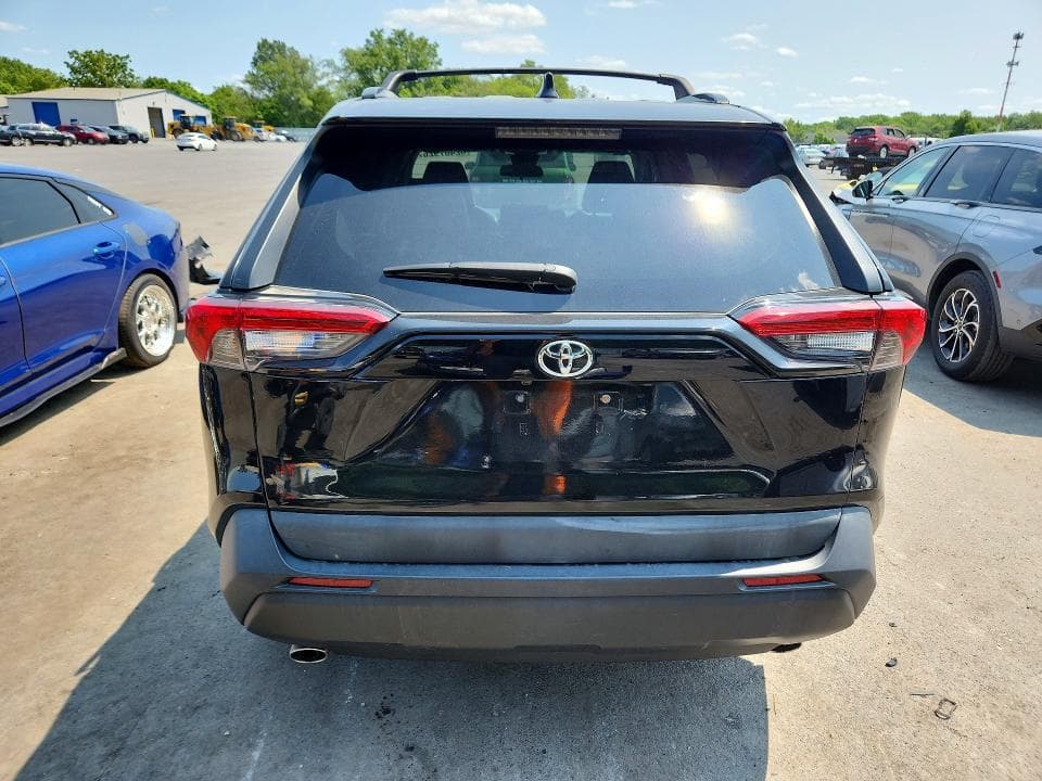 2021 TOYOTA RAV4 XLE PREMIUM XLE PREMIUM 6