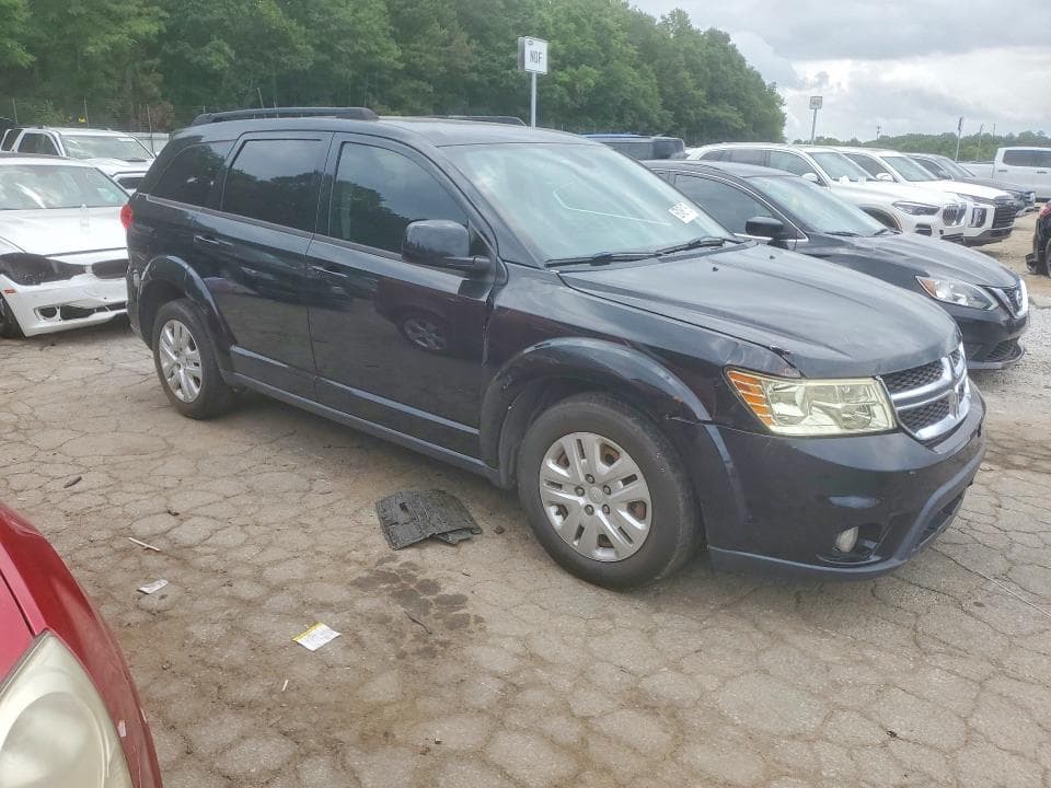 2019 DODGE JOURNEY SE 4