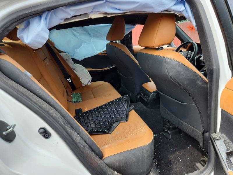 2022 LEXUS IS 300 10