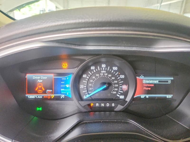 2019 FORD FUSION SE 9