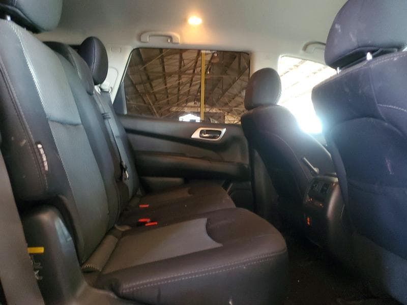 2018 NISSAN PATHFINDER SV 11