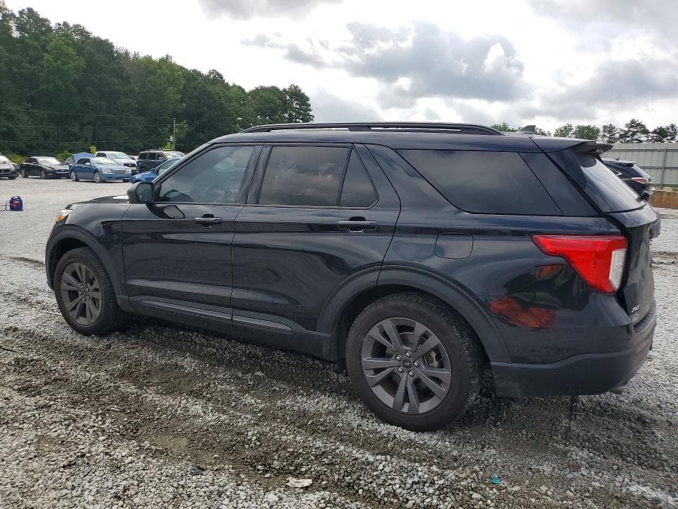 2021 FORD EXPLORER XLT 2