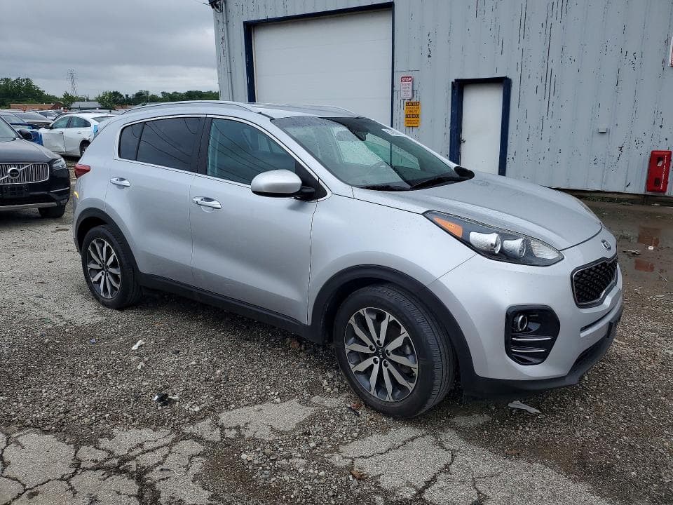 2017 KIA SPORTAGE EX 4