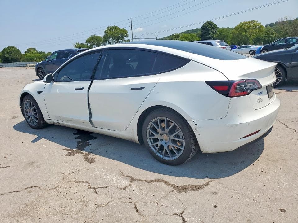 2022 TESLA MODEL 3 2