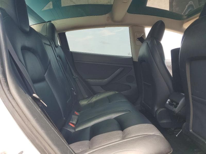 2022 TESLA MODEL 3 10