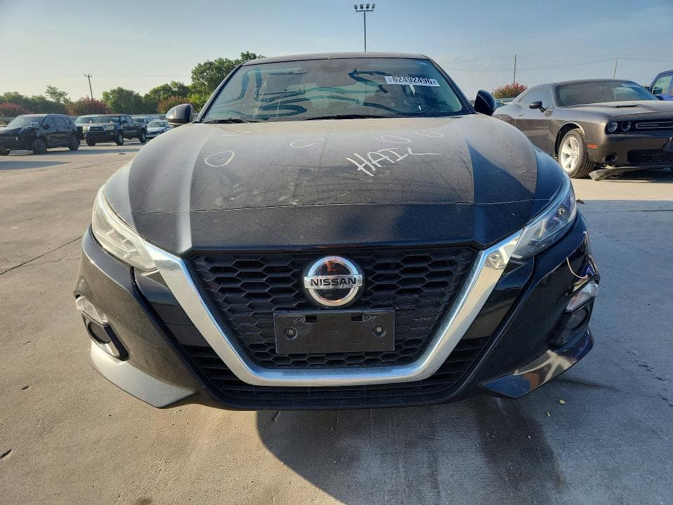 2019 NISSAN ALTIMA SV 5