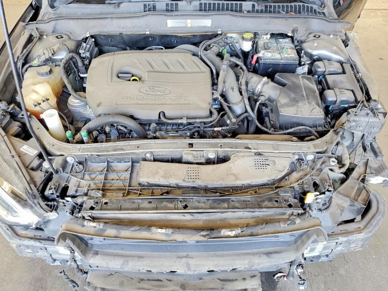 2017 FORD FUSION SE 11