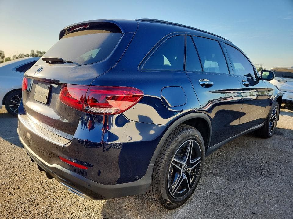 2020 MERCEDES-BENZ GLC 300 3