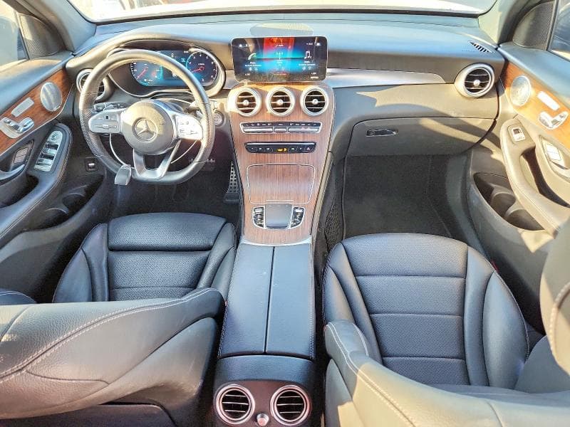 2020 MERCEDES-BENZ GLC 300 8